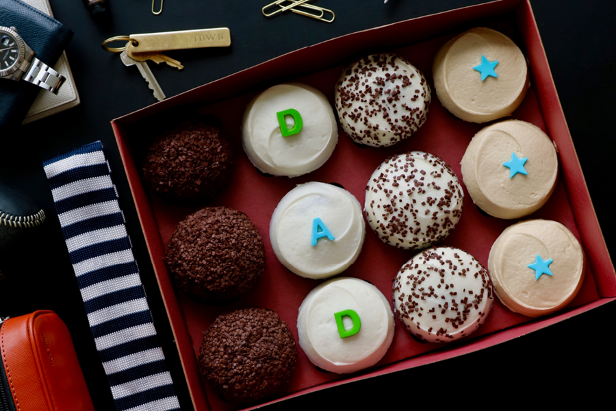 DAD Cupcakes Box at Sprinkles Cupcakes